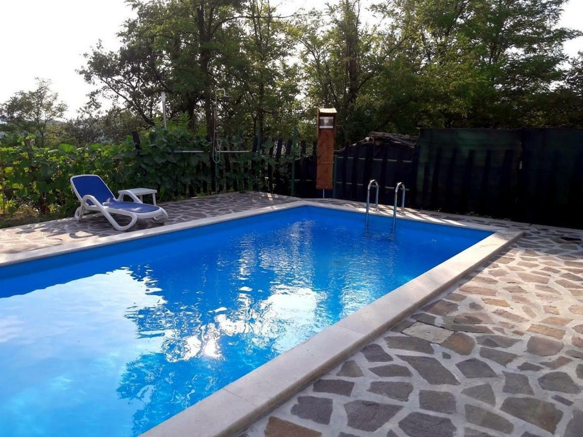 Apartment Nada With Private Pool บูเซต ภายนอก รูปภาพ